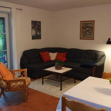 Heinrich Apartment